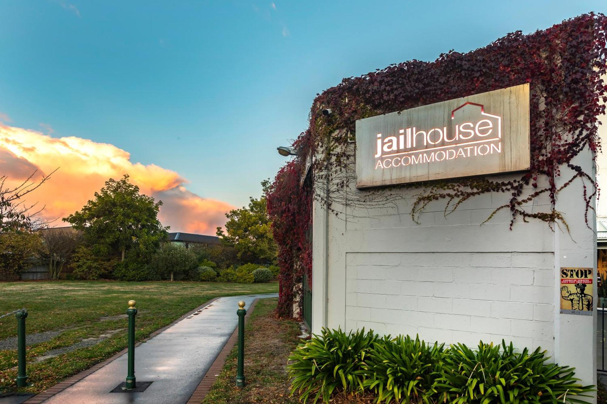 Jailhouse Accommodation Christchurch Exterior foto